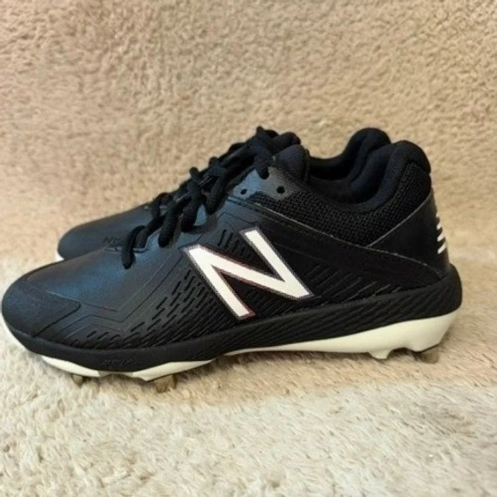 New Balance Fuse v1 Womens 5.5 D Wide Metal Softball Cleats Black White SMFUSEK1